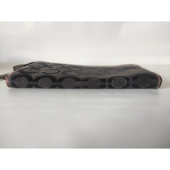 Coach Poppy Signature Ivory Wristlet Wallet 7.5" x 4.5" x 0.5" USED - Picture 5 of 11